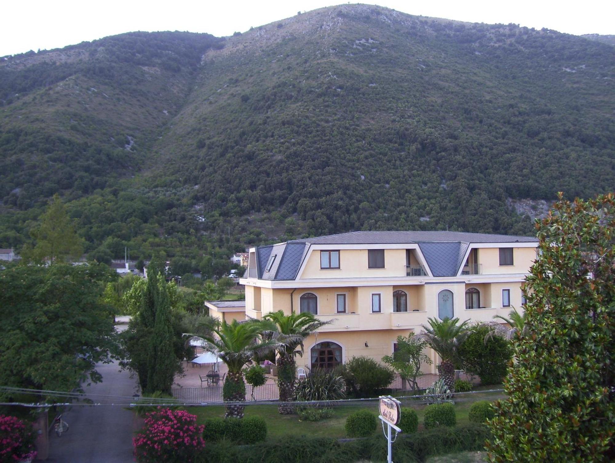 Hotel Del Sole Sora Exteriör bild